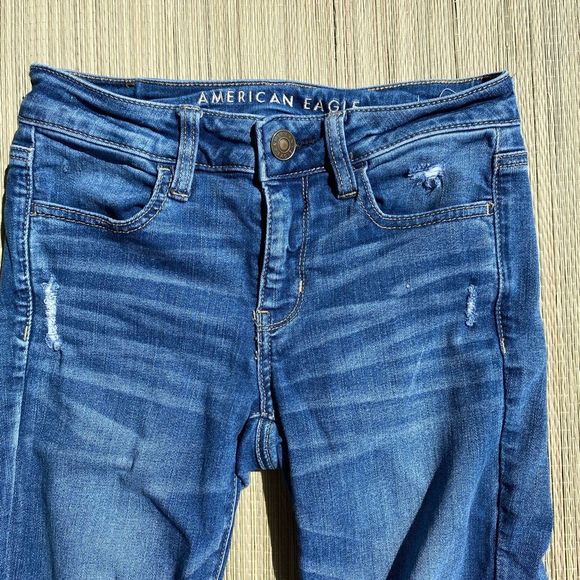 🍁50% Off Sale 🍁 American Eagle Jeans - Picture 4 of 9